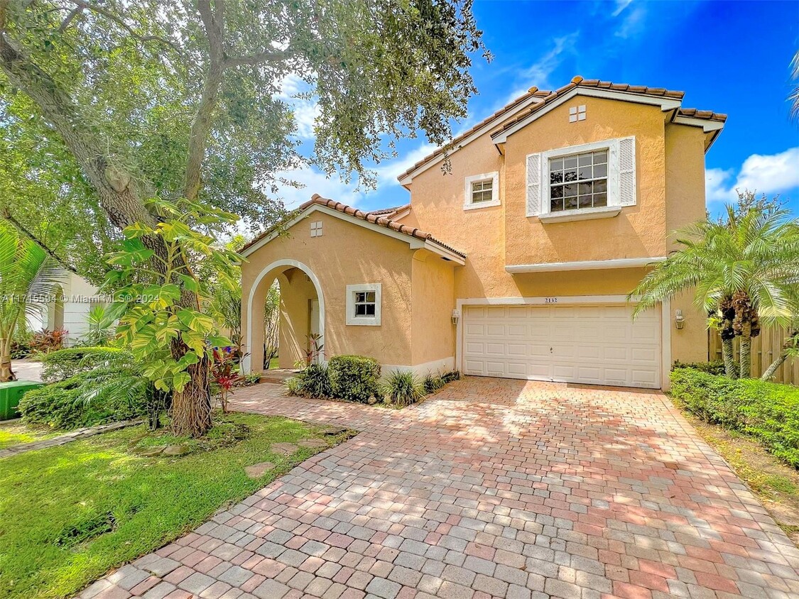 Foto principal - 2132 NW 75th Way