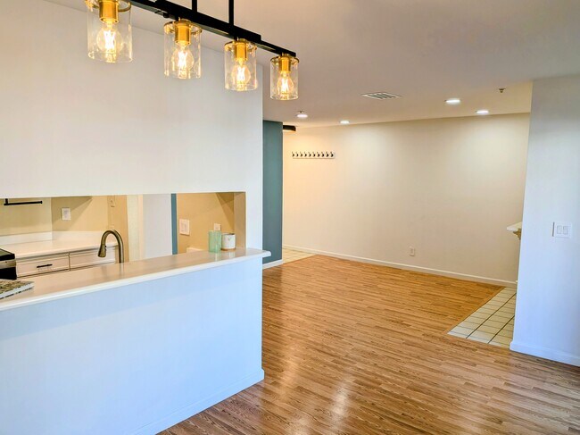 Foto del edificio - 2709 Oak Rd