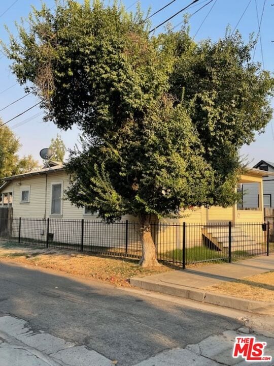 Building Photo - 1608 E St