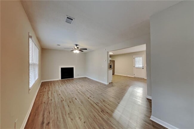 Building Photo - 3919 Valley Brook Rd