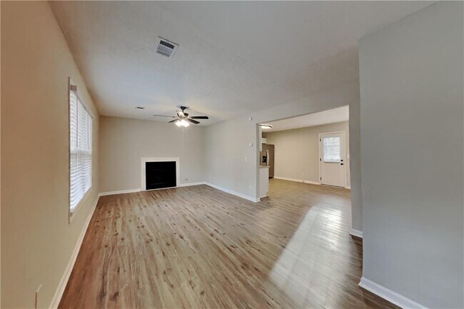 Foto del edificio - 3919 Valley Brook Rd