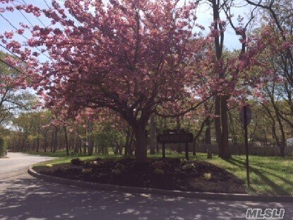 Building Photo - 4 Quail Run