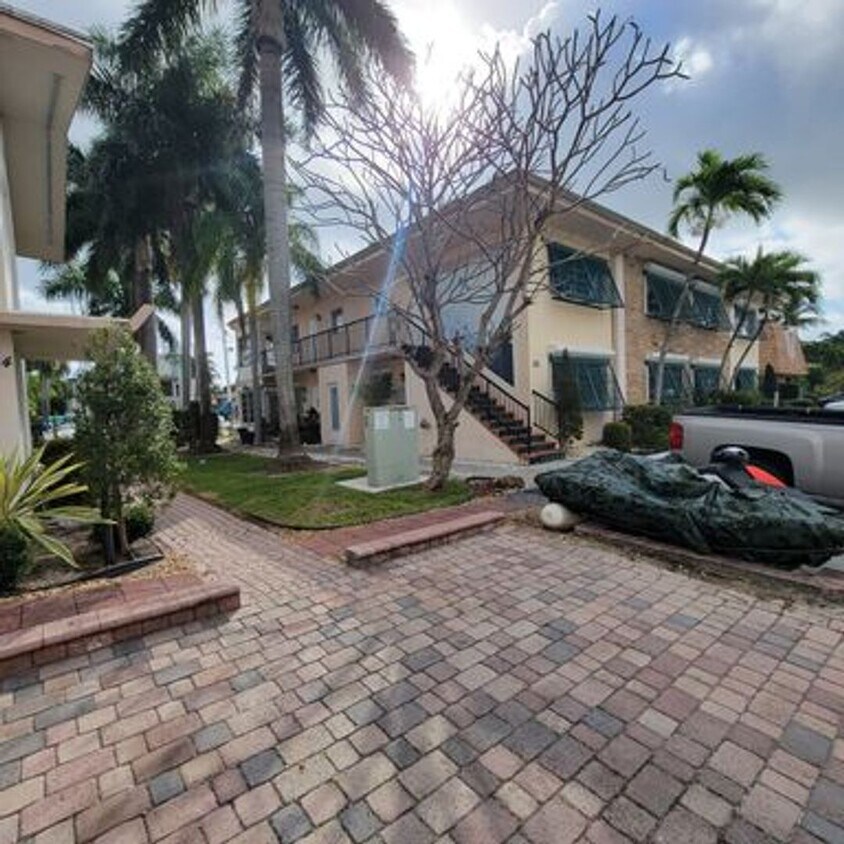 Foto principal - 120 Isle of Venice Dr