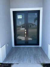 Building Photo - 345 Diplomat Pkwy E