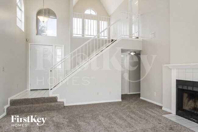 Building Photo - 5322 Santrey Dr