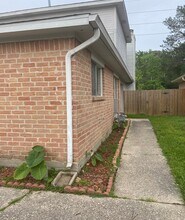 Building Photo - 7842 Winehill Ln