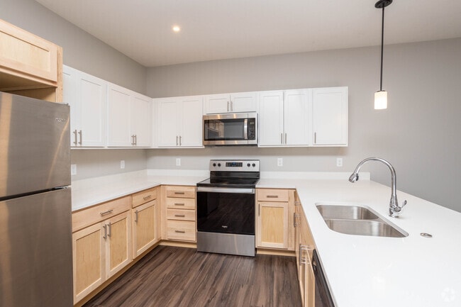 2BR, 2BA - Naomi - The Meadows on Salt Creek
