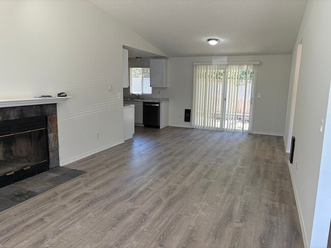 Living room & Dining area - 1908 87th Avenue Ct W