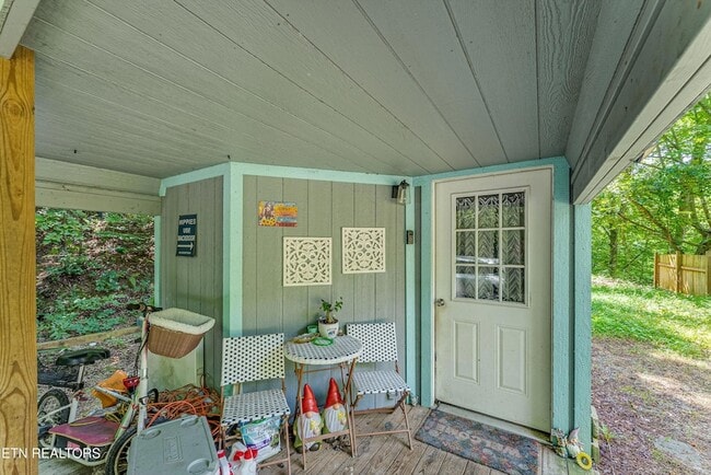 Building Photo - 286 Childs Rd