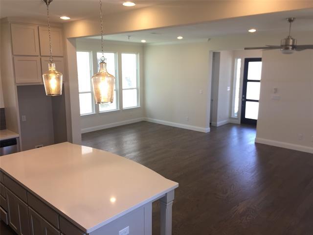 Building Photo - 6824 Royal View Dr