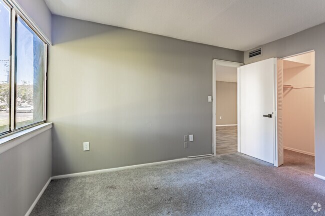 2HAB, 2BA - 940 ft² - The Boulevard Apartments