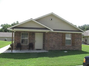 Building Photo - 4008 N 54th St