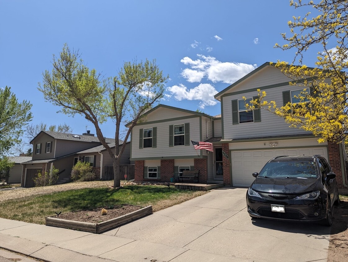 5770 Pemberton Way, Colorado Springs, CO 80919 House Rental in