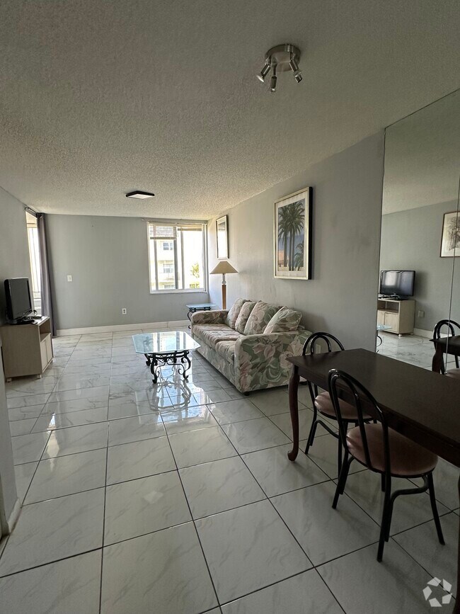 Eastern Shores Apartments for Rent with Wheelchair Access North Miami