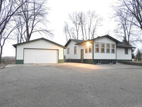 Building Photo - 724 6th St N