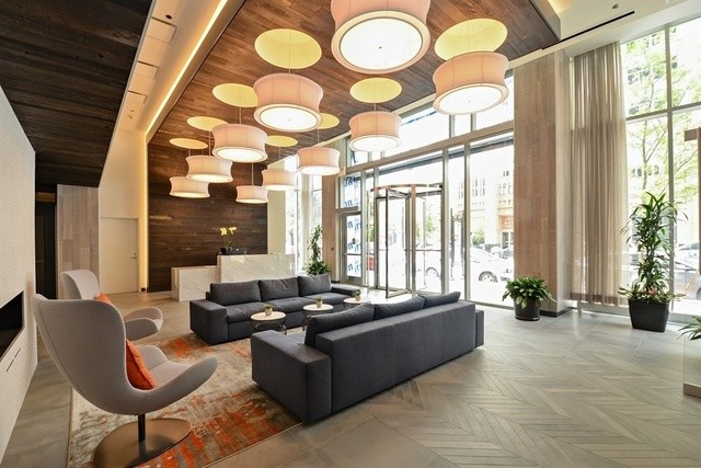 Foto principal - 1407 S Michigan Ave