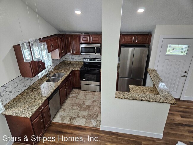 Foto del edificio - 3 br, 2 bath House - 11902 East Cornell Ci...