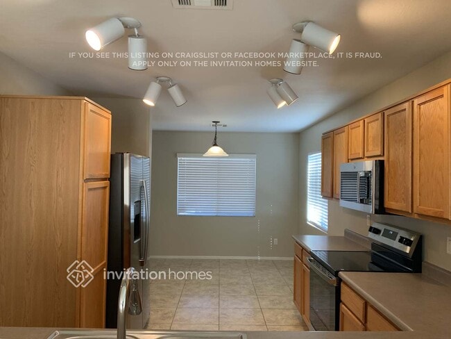 Building Photo - 28548 N Epidote Dr