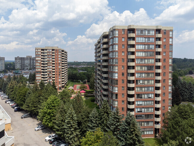 Building Photo - 100 Observatory Ln