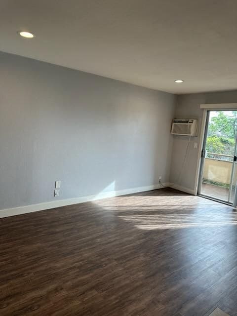 Building Photo - 3401 Hillsborough Dr