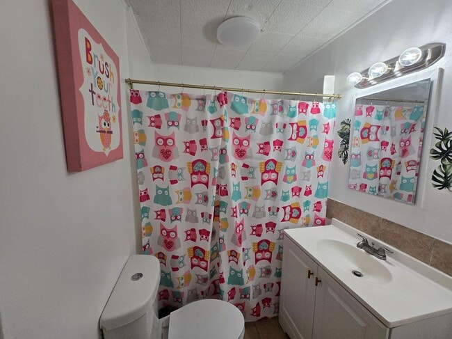 Building Photo - 108 W Acheson St