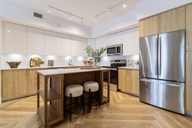 Foto del edificio - 11270 Channing Way