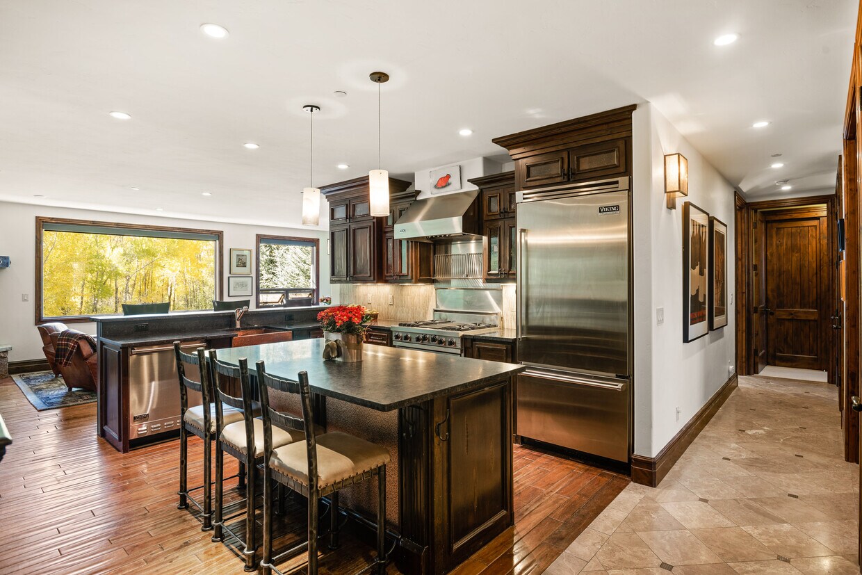 Foto principal - 23272 Two Rivers Rd