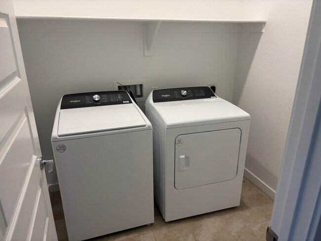 washer and dryer - 12350 W Wagon Wheel Dr