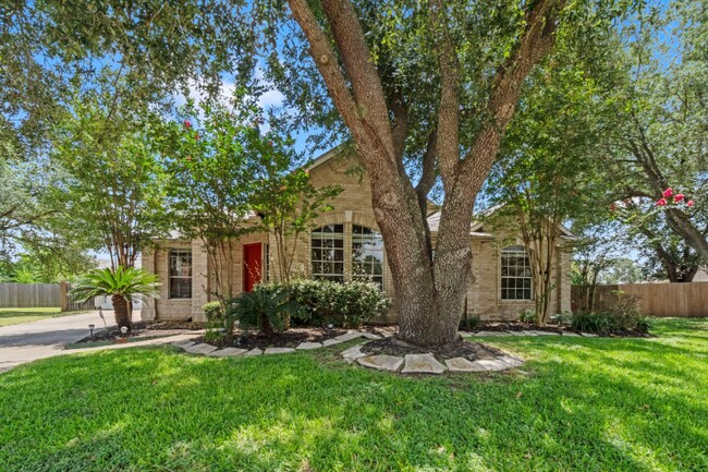 Foto del edificio - 6310 Briar Cross Ct