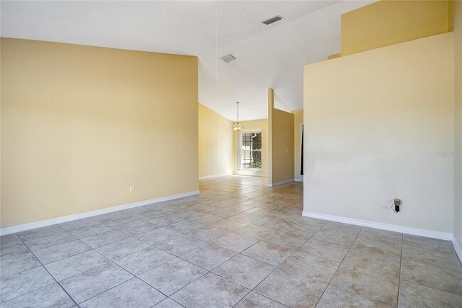 Building Photo - 7625 Telford Ct