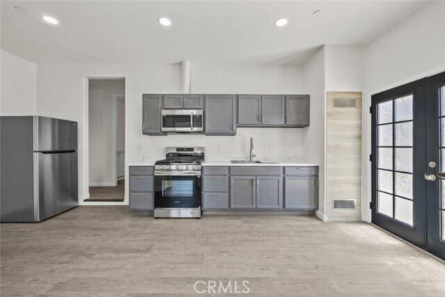 Foto del edificio - 44124 51st St W
