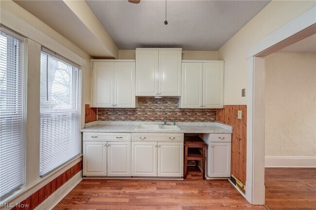 Foto del edificio - 37948 Barnes Ct