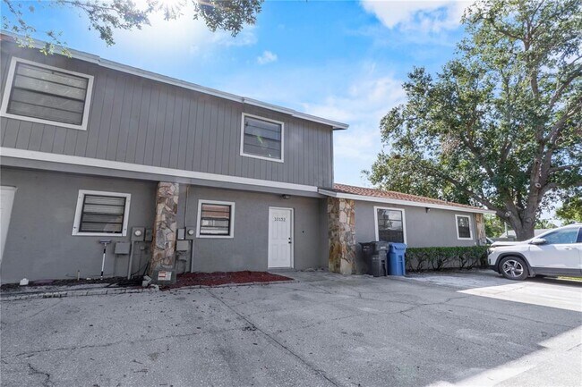 Foto del edificio - 10132 Lake Oak Cir