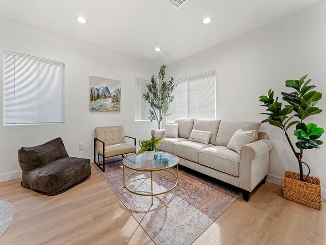 Building Photo - Showing Times: Every Mondays 4:00PM - 5:00PM