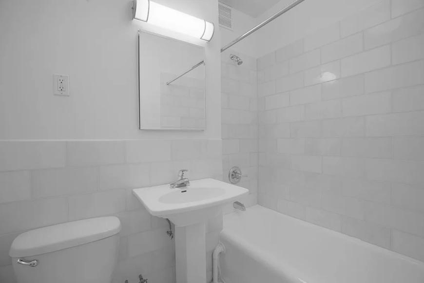 Building Photo - 0 bedroom in New York NY 10011