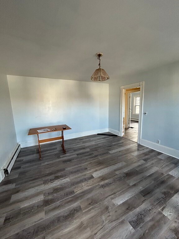 Foto del edificio - 353 Whiting Ave