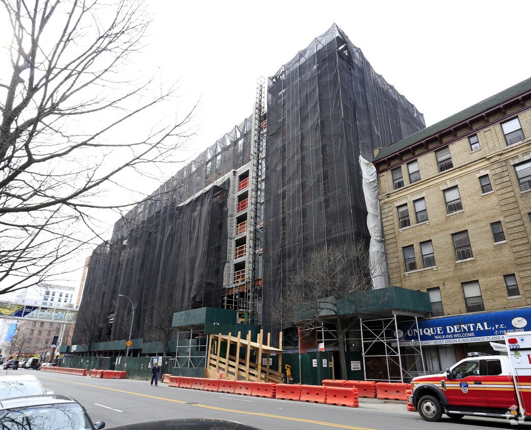 Cooper Gardens Apartments in Bronx, NY