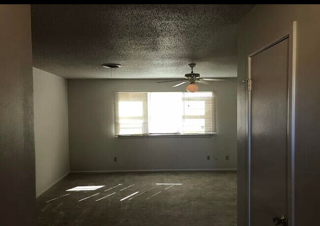 Foto del edificio - 5415 49th St