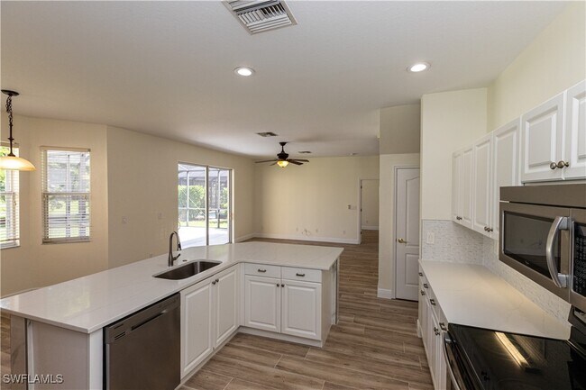 Foto del edificio - 12391 Muddy Creek Ln