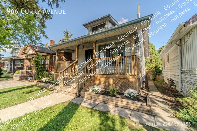 Photo du bâtiment - 3 bedroom 1.5 bathroom house available  immediately