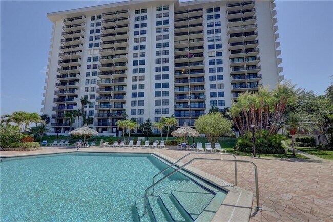 Foto del edificio - 400 Island Way