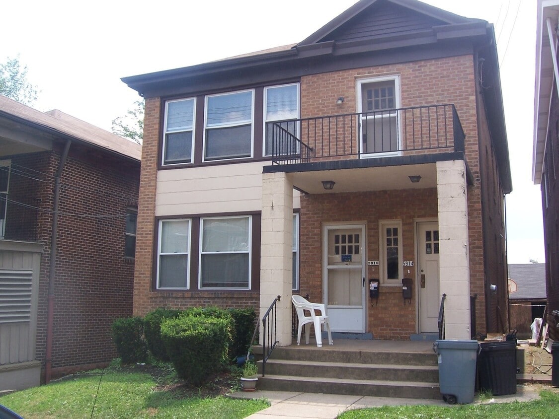 Primary Photo - Great 1st Floor Duplex in Shadyside!