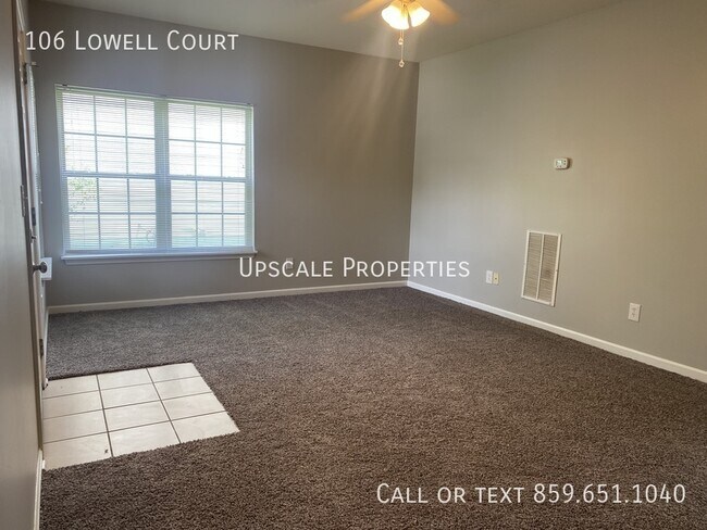 Foto del edificio - 106 Lowell Ct