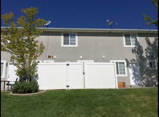 BACK - 1253 E 6125 S