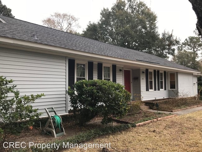 Building Photo - 3 br, 2.5 bath House - 648 Pelzer Drive