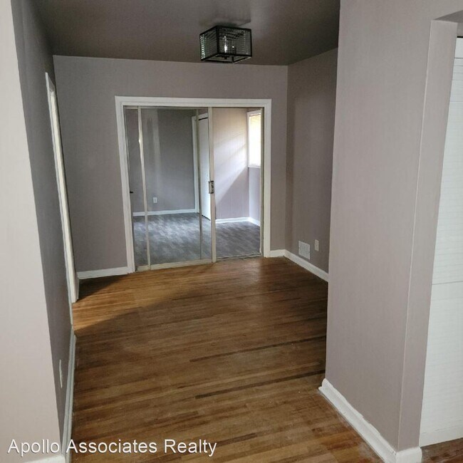 Building Photo - 3 br, 2 bath House - 3277 Hobart Drive