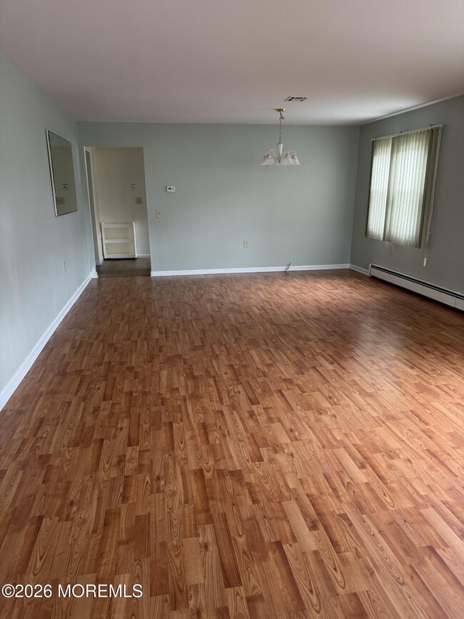 Foto del edificio - 74 Virgin Islands Dr