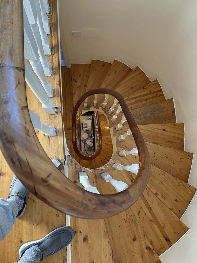 Building Photo - 25 Mount Vernon St