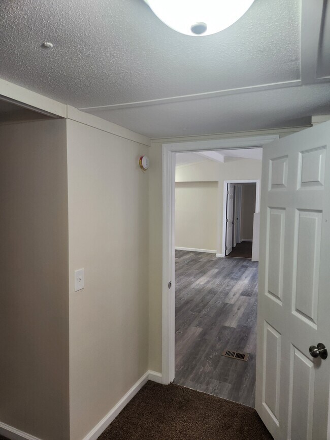 Foto del edificio - 743 Three Bridges Estates Cir