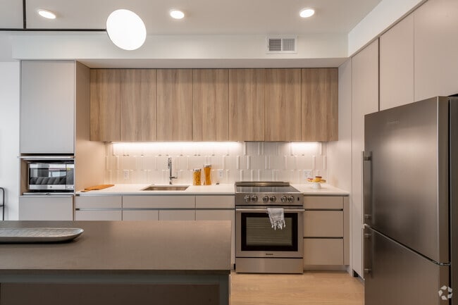 1BR, 1BA - Zero Athens